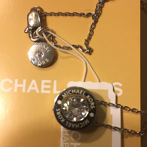 MICHAEL KORS BRILLIANCE LOGO PENDANT NECKLACE NWT - Picture 4 of 10